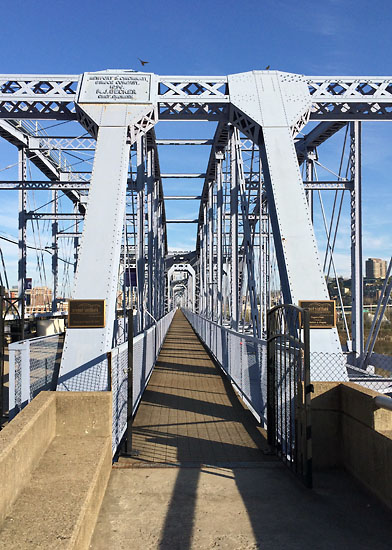 My 1st attempt at a run kind of failed, but at least the scenery was nice! The Purple People Bridge between Cincinnati, OH and Newport, KY.