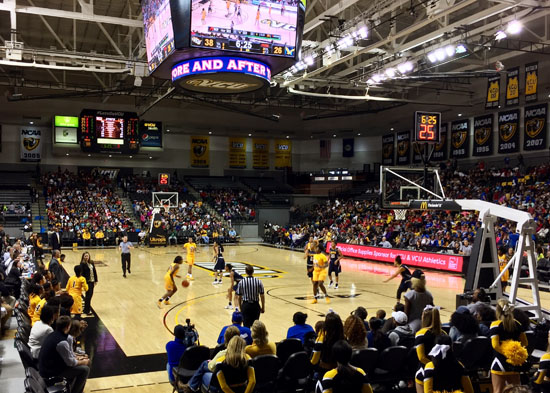 VCU's women playing at Siegel Center