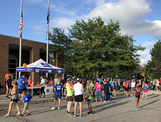 2018-08-30 - romeo peach fest start