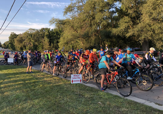 2019-08-31 - milford 30k bike start